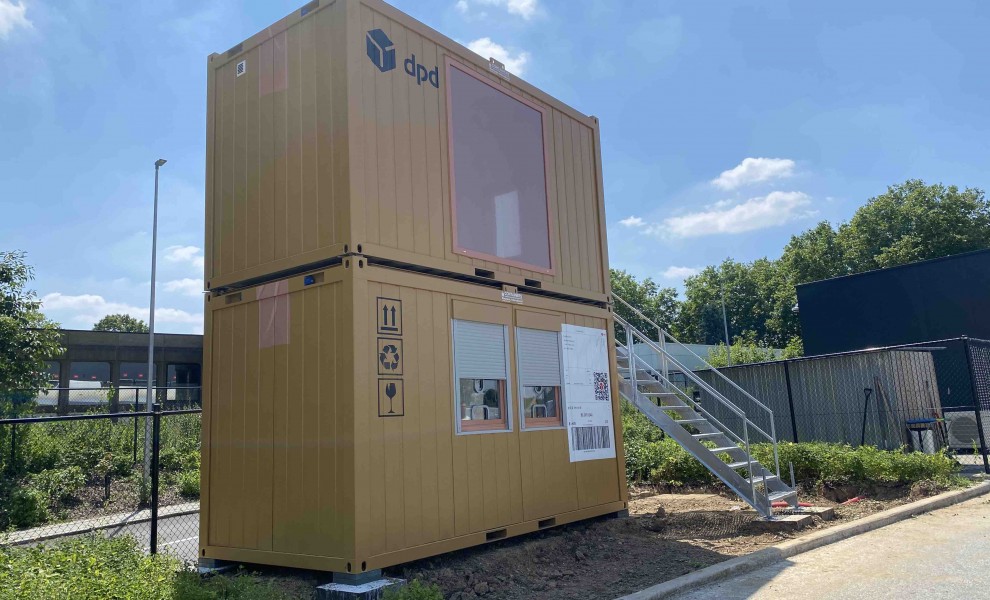 Office container with stairs