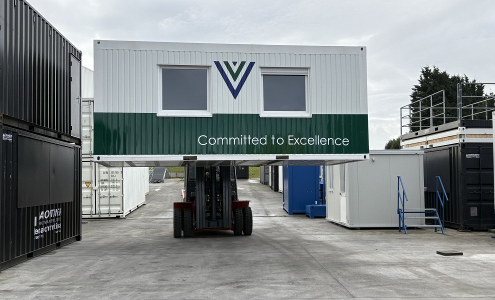 6x3m_Van de Walle_office container with logo